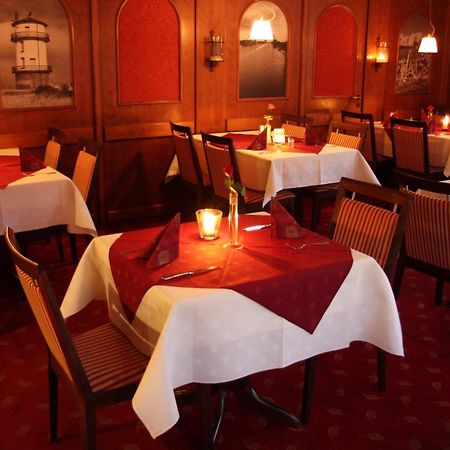 Hotel Zwei Linden - Links Der Elbe - Niedersachsen Balje Eksteriør billede